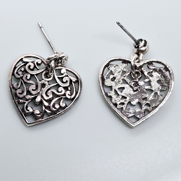 Elegant Silver Tone Heart Earrings - Picture 8 of 15